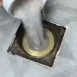 EasyClean – Snažno sredstvo za čišćenje odvoda i sudopera